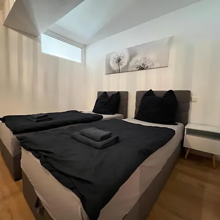 Traumhafte Business & Relax Direkt Im Stadtkern Oettingens By Elation Homes * Oettingen in Bayern
